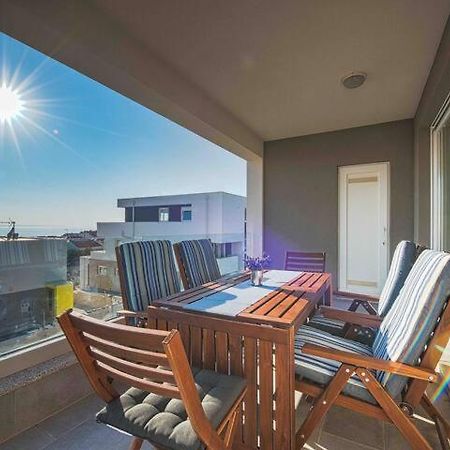 Blue Sky, Modern Sea View Apartment Novalja Kültér fotó