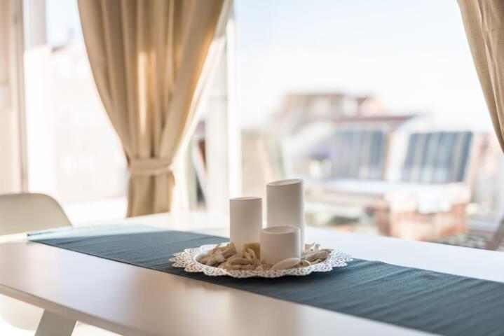 Blue Sky, Modern Sea View Apartment Novalja Kültér fotó